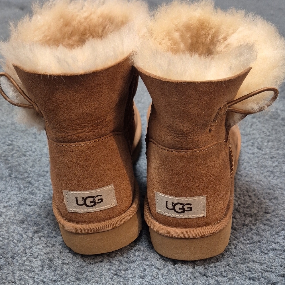UGG' Cozy Sheepskin Boots - Tan - Picture 6 of 6